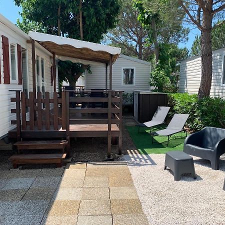 Mobilhome 4 Ca61 Vias Exterior photo
