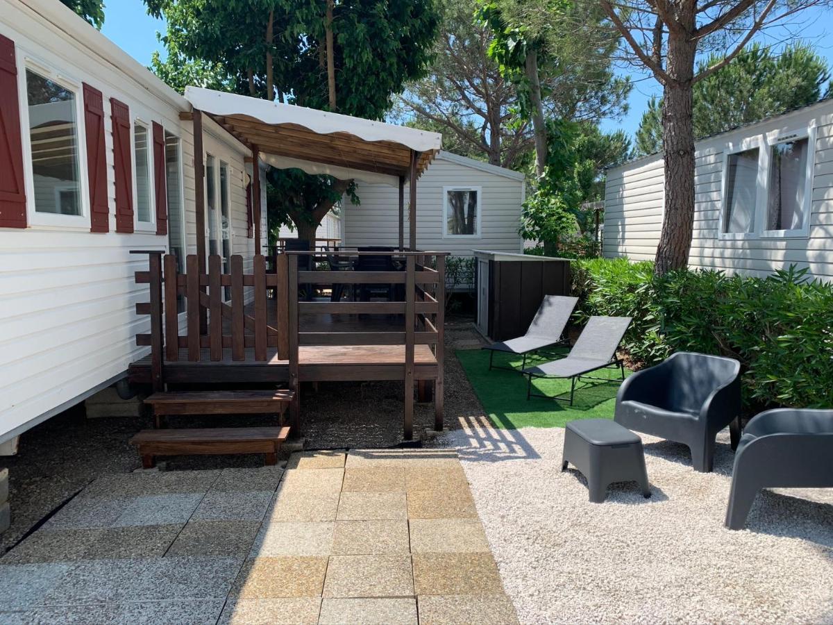 Mobilhome 4 Ca61 Vias Exterior photo